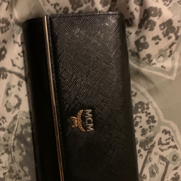 Authentic MCM - Picture 1 of 5